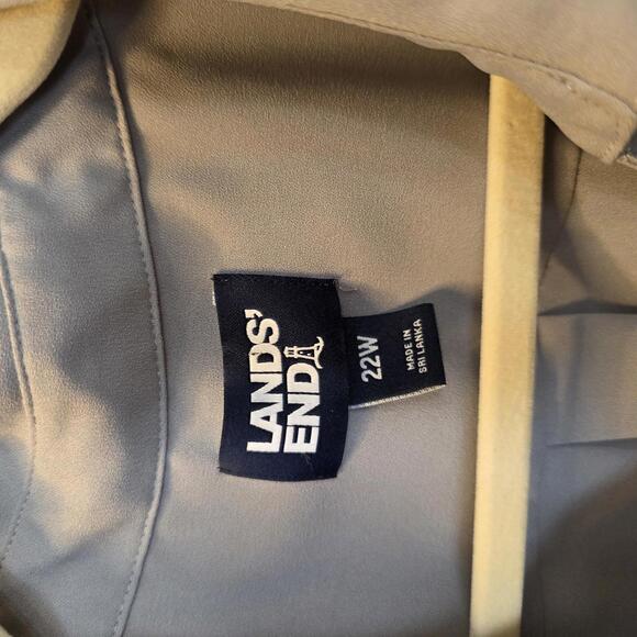 Lands' End Women's Grey Button-Up Blouse- 22W NWOT - Picture 2 of 8